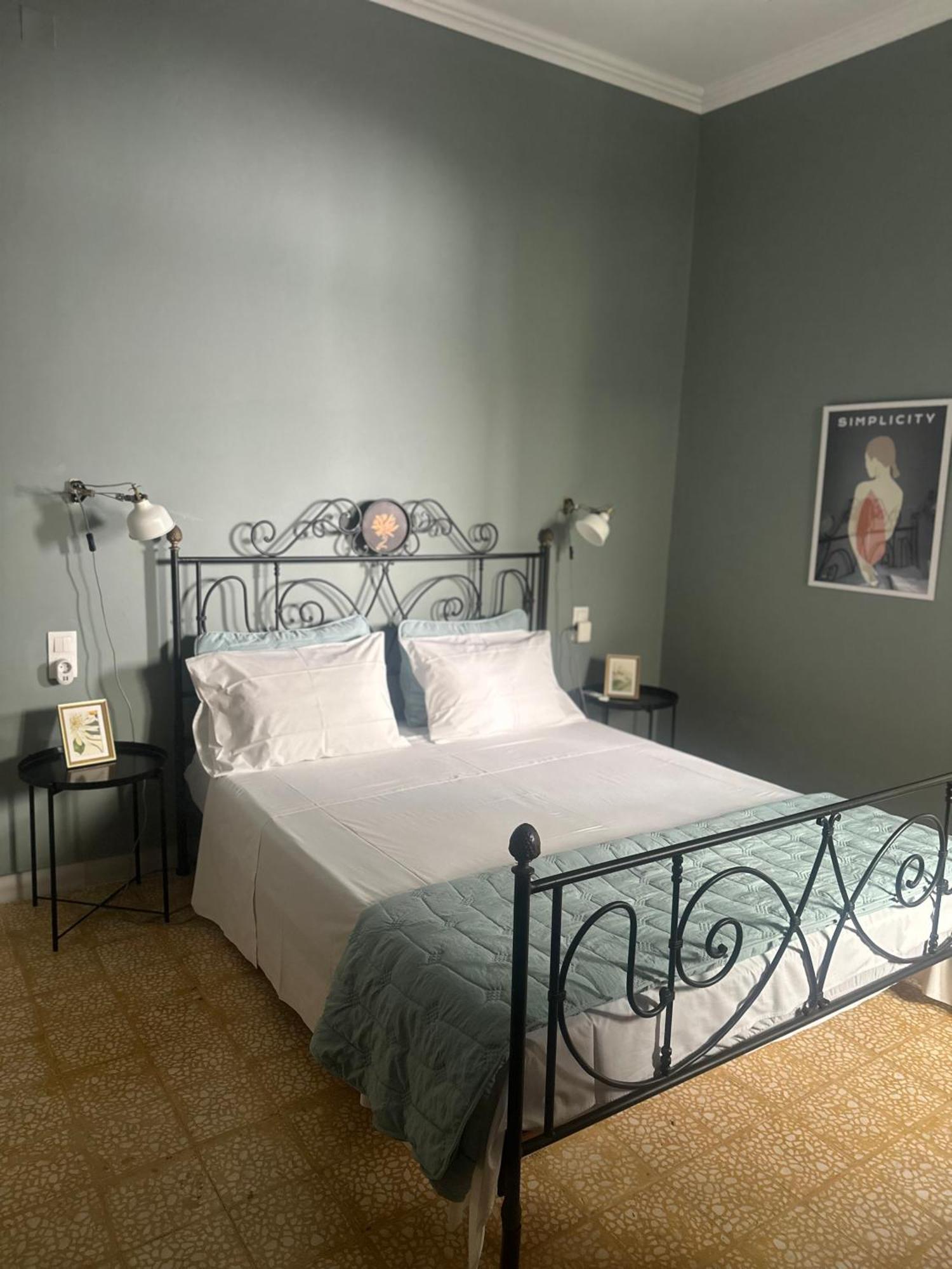 Stone Guest House In The City 이라클리온 외부 사진